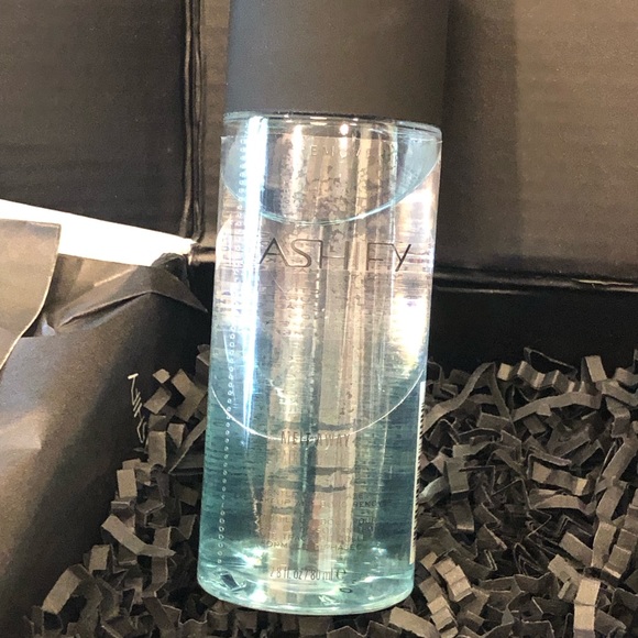 Lashify Luxe Kit - Picture 7 of 10